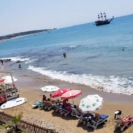 Poseidon Отель 2*
